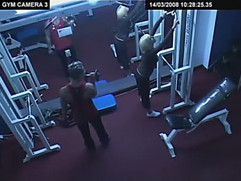 Hardcore action in the gym filmed by security cam!